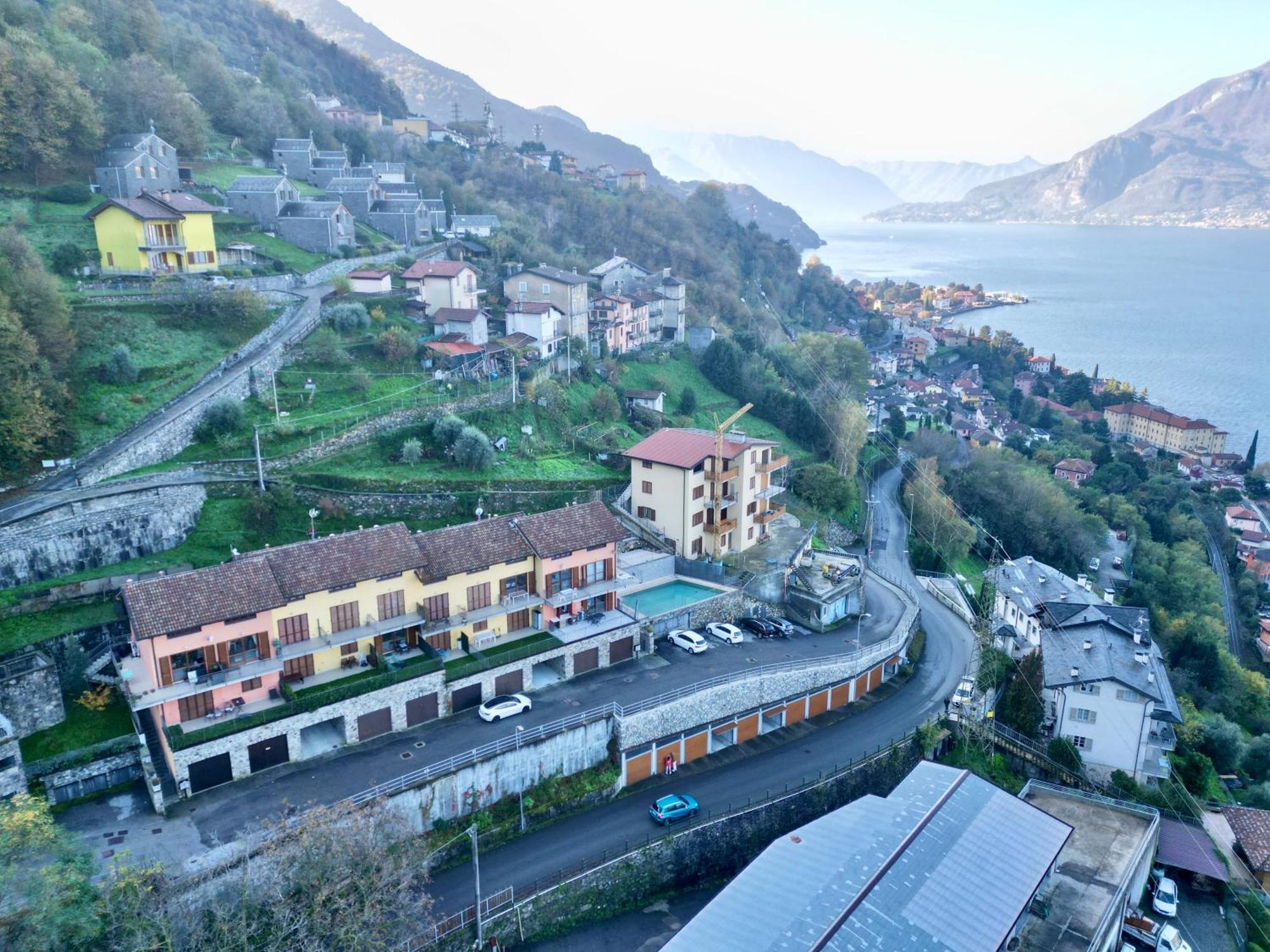 Belvedere In Costa - Lake View Bellano Bagian luar foto